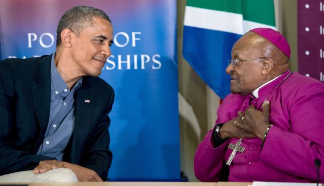 Barack Obama îi aduce un omagiu lui Desmond Tutu, erou al luptei anti-apartheid - obamatutu-1640611705.jpg