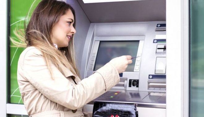 O bancă din România renunţă la operaţiunile cu numerar - obancavreasarenunte-1638991752.jpg