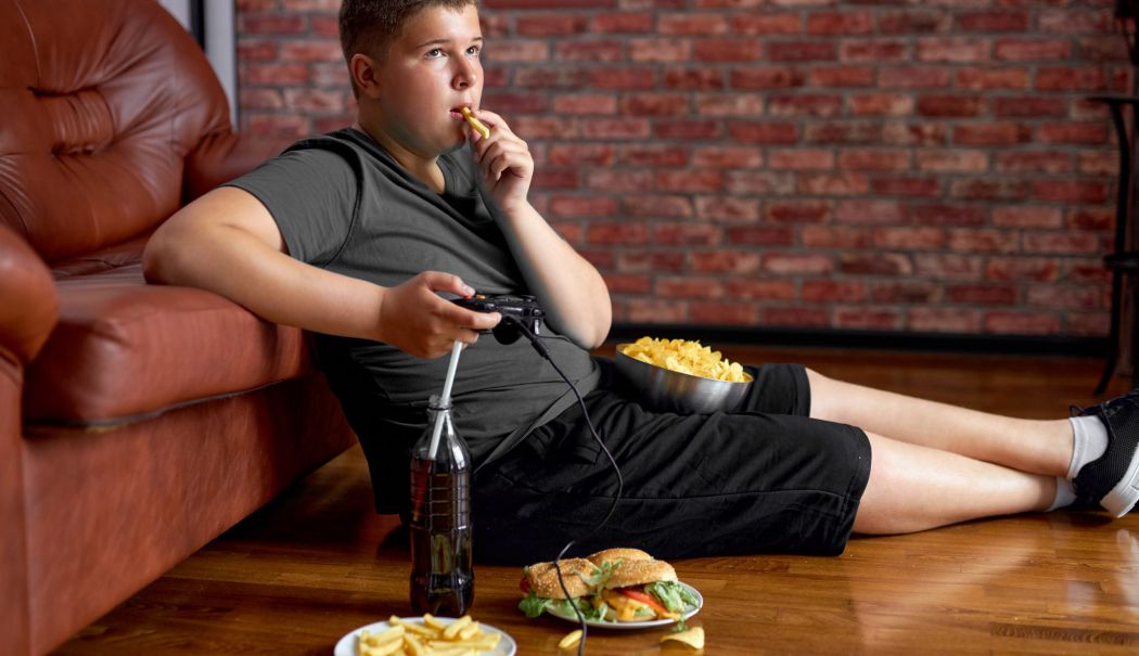 Obezitatea, o mare amenințare în rândul adolescenților români - obezitate-1738939347.jpg