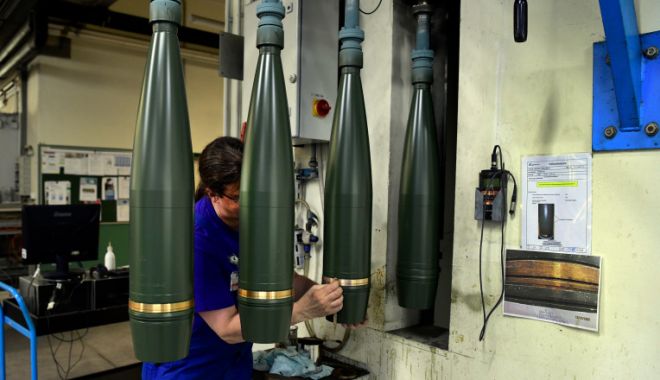 Ministrul Economiei explică de ce România nu produce obuze la standarde NATO