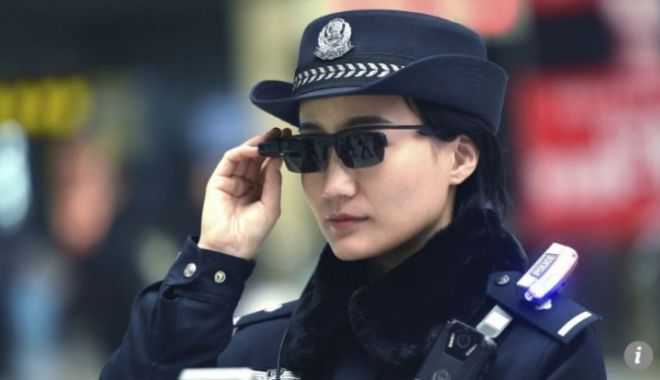 SF devenit realitate! Ochelarii care recunosc criminalii dintr-o privire - ochelari42792300-1517997527.jpg