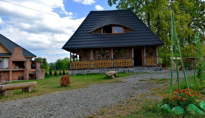 Ocna Şugatag atestată ca staţiune turistică de interes naţional - ocnasugatagsursabookingcom-1603470207.jpg