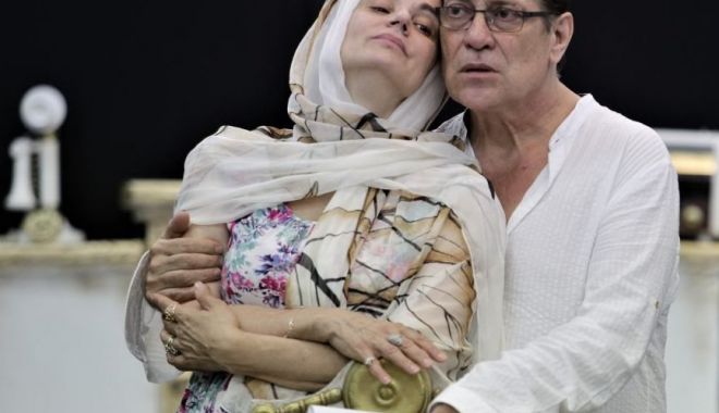 O comedie aproape romantică, emoționantă, la Casa de Cultură - ocomedie-1574289266.jpg