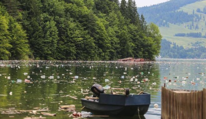 Reacția Hidroelectrica privind gunoaiele de pe lacul Bicaz - odawjmhhc2g9mdm5ndu5nddhn2i3mtyx-1531322754.jpg