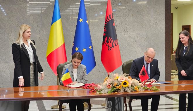 Luminiţa Odobescu a evocat, la Tirana, importanţa menţinerii identităţii etnice a aromânilor din Albania - odobescu-tirana-1700061749.jpg