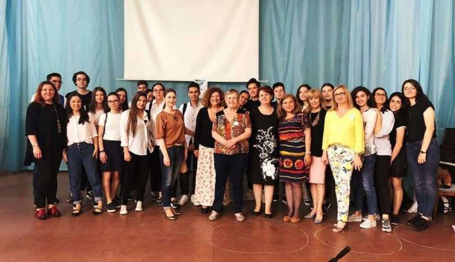 O experiență deosebită în cadrul Sezonului France-Roumanie - oexperientadeosebita1-1559329796.jpg