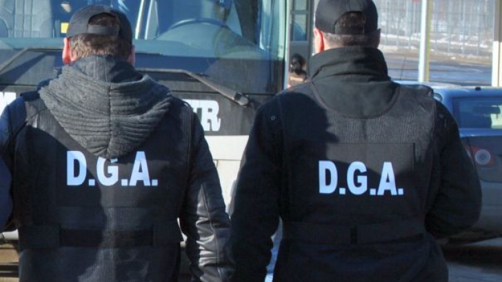 Medic săltat de ofițerii DGA chiar în ziua de Crăciun - ofiterdga12076600-1735376057.jpg