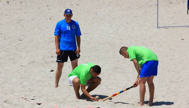 Oina: Iată rezultatele Campionatului Național de oină pe plajă - oina-1441014607.jpg