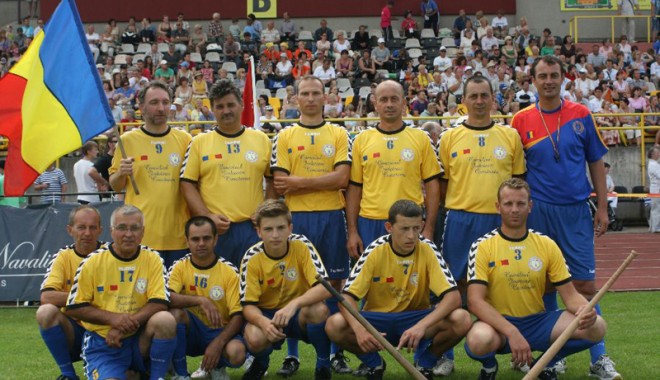 Frontiera Tomis Constanța participă la Naționalele de oină - oinafrontiera-1378475816.jpg