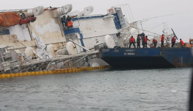 GALERIE FOTO/VIDEO. Imaginile groazei de pe nava eșuată, la Midia. Atenție, scene cu impact emoțional! - oinavamidia26nov21-1574770552.jpg