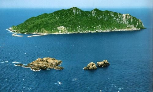 Insula Okinoshima, înscrisă în Patrimoniul Mondial UNESCO - okinoshima-1499614197.jpg
