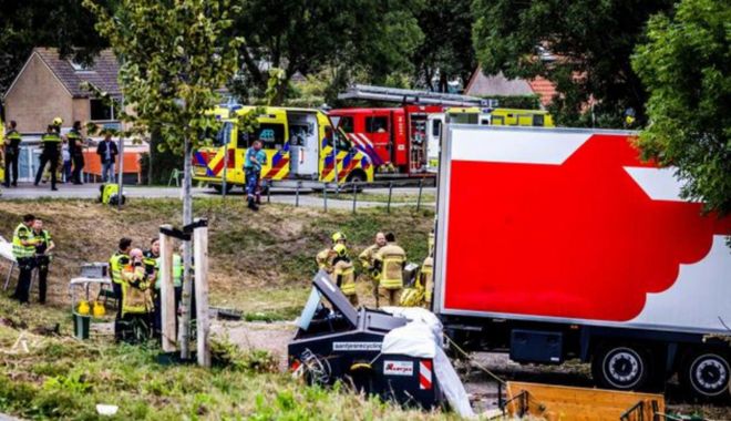 TRAGEDIE în Olanda, la un grătar. șase persoane ucise și alte șapte rănite, loviți de un camion