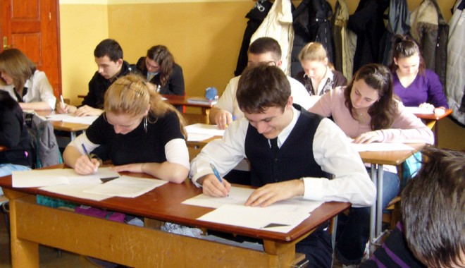 Două întreceri puternice  la matematică - olimpiada-1360938524.jpg