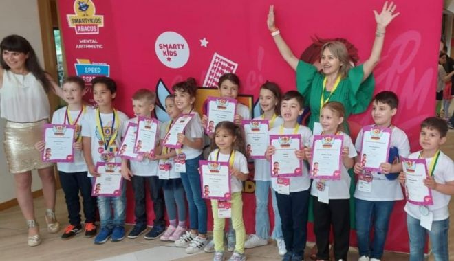 Medalii şi premii pentru elevii români la Olimpiada de Aritmetică Mentală din Bulgaria - olimpiada-1655035343.jpg