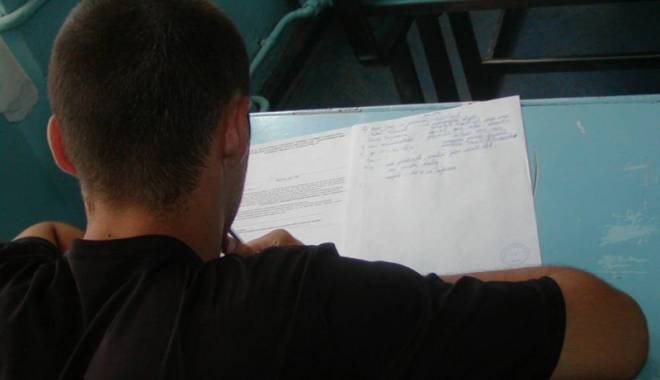 Aproape 400 de elevi constănțeni, calificați la Olimpiada de fizică - olimpiadafizica-1423850902.jpg