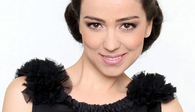 Mesajul cutremurător al Oliviei Steer pentru sora ei moartă - oliviasteer-1386000073.jpg