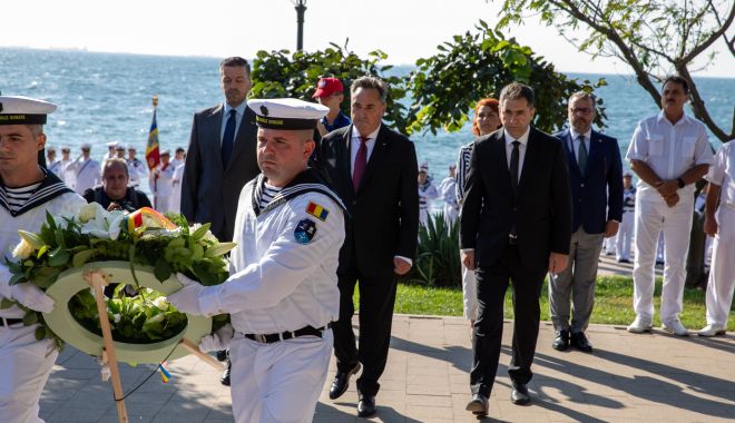 Omagiu adus memoriei eroilor marinari, la Constanţa! - omagiu-1692012704.jpg