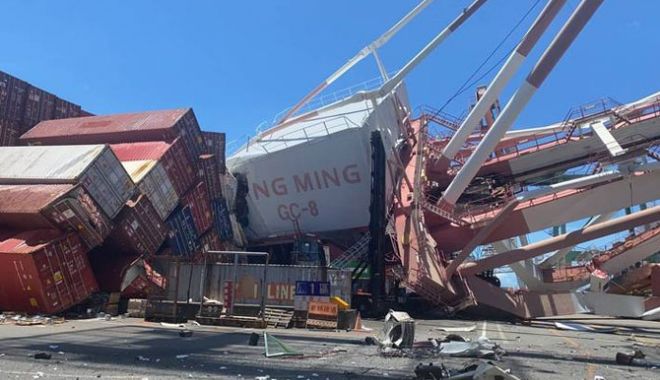 O navă a făcut ravagii într-un port din Taiwan - onavaafacutravagiiintrunportdint-1622972152.jpg