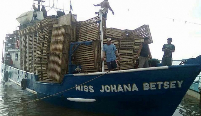 O navă cu 13 oameni la bord a dispărut în Caraibe - onavacu13oamenilabord-1499257789.jpg