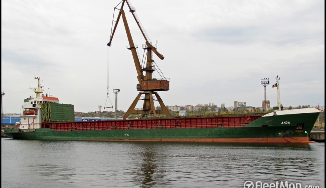 O navă încărcată cu grâu S-A SCUFUNDAT ÎN MAREA NEAGRĂ - onavaincarcatacugrausascufundat-1501484493.jpg