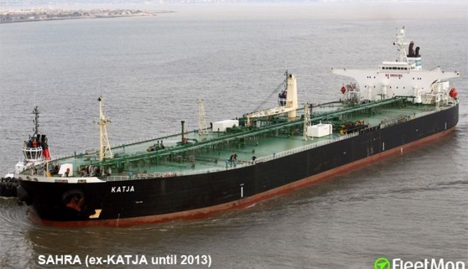 O navă iraniană a eșuat pe Canalul Suez - onavairanianaaesuat-1612341389.jpg