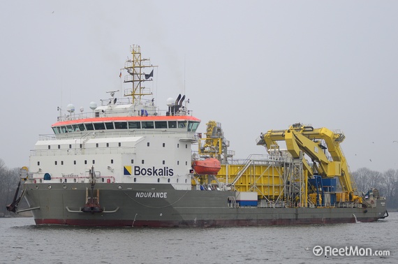 O navă pentru instalarea cablurilor submarine a eșuat - onavapentruinstalarea-1459079310.jpg