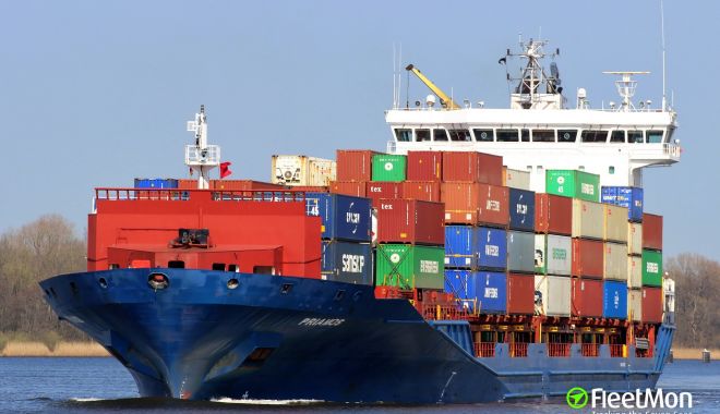 O navă portcontainer a omorât un delfin și a rănit alți doi - onavaportcontaineraomoratundelfi-1603099534.jpg