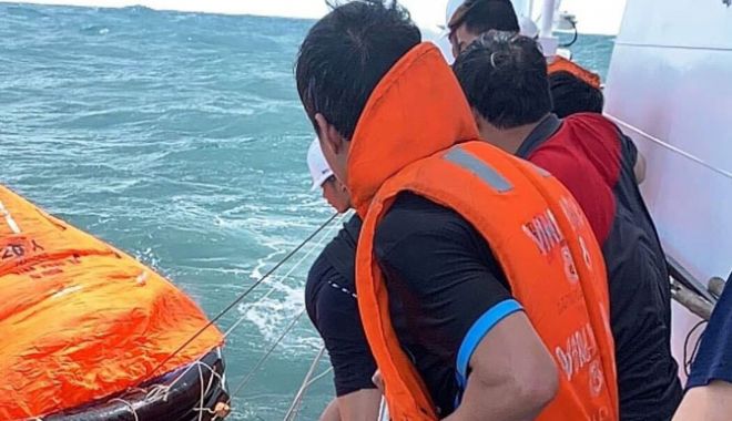 O navă s-a scufundat în Marea Chinei de Sud. Căpitanul a decedat - onavasascufundatinmareachineides-1575380862.jpg