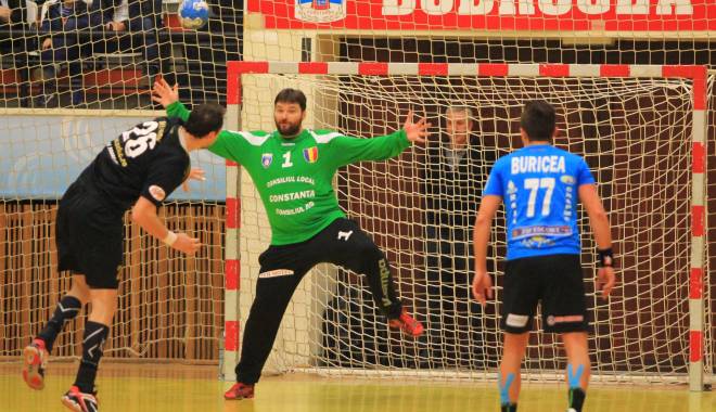 Handbal masculin: Rudi Stănescu, înlocuit în lotul naționalei - onhandbalrudi-1429515858.jpg