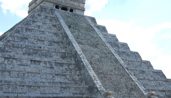 O nouă minune a lumii - Chichen Itza - onouaminunealumii-1339167612.jpg
