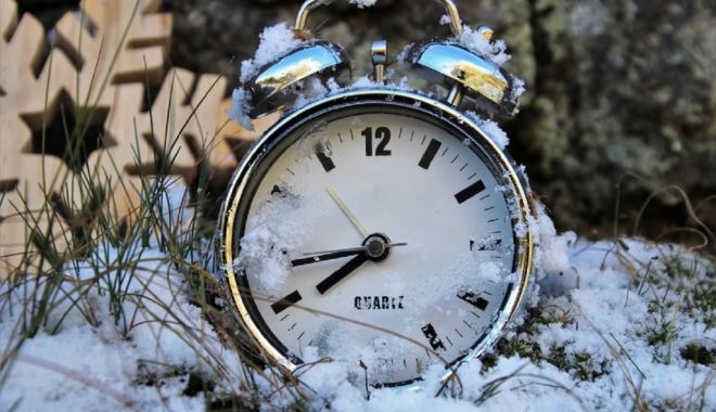România trece, în această noapte, la ora de iarnă - oradeiarna-1635579226.jpg