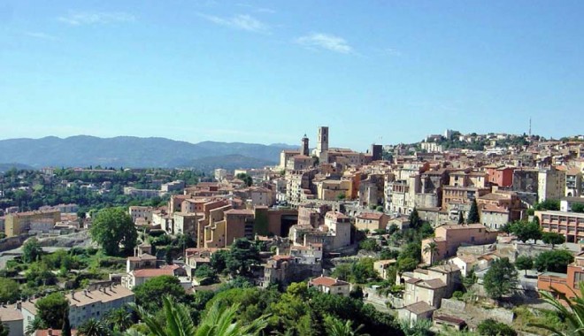 Orașul Grasse, capitala mondială a parfumurilor - orasulgrasse-1387553627.jpg