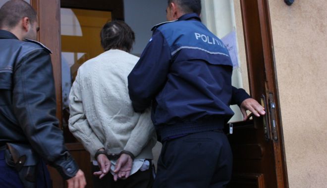 Arest preventiv pentru un bărbat care și-a bătut fosta concubină - ordinprotectie-1602007097.jpg