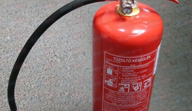 Orice locuință, dotată obligatoriu cu extinctor? - oricelocuintaextinctor-1406473712.jpg