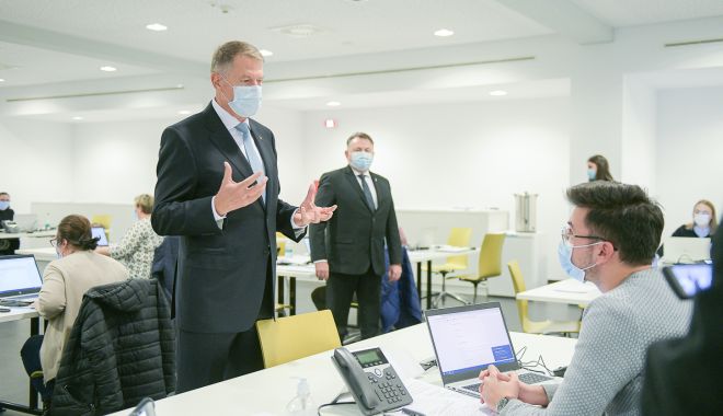 Klaus Iohannis a vizitat Call center-ul DSP Bucureşti - originalvizitadsparenanationala2-1606652804.jpg