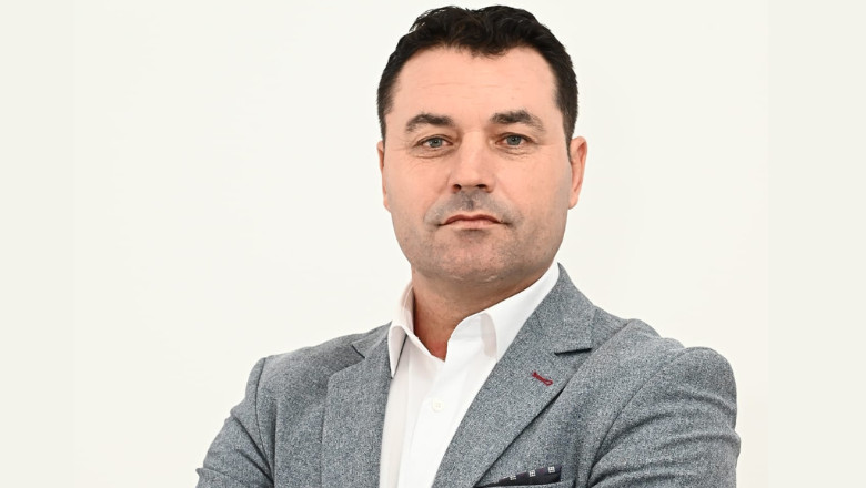 Un primar a fost reținut după ce ar fi lovit doi copii. Se cere demisia sa - otk0ytm0zgnhmdm2owi5ytjky2izmmnm-1761656646.jpg