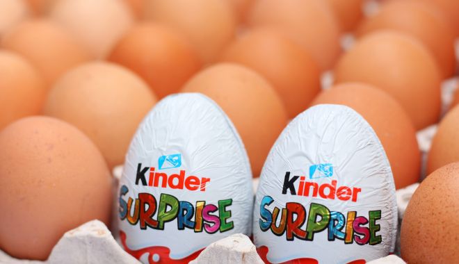 Alerta de Salmonella loveşte şi România! IATĂ LISTA DULCIURILOR PE CARE NU TREBUIE SĂ LE CONSUMAŢI! - ouaciocolatakindersurprisescaled-1649673065.jpg
