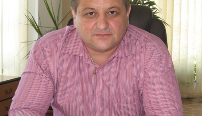 Este prea largă pălăria CERONAV pentru liberalul Ovidiu Cupșa? - ovidiucupsa1-1339605599.jpg