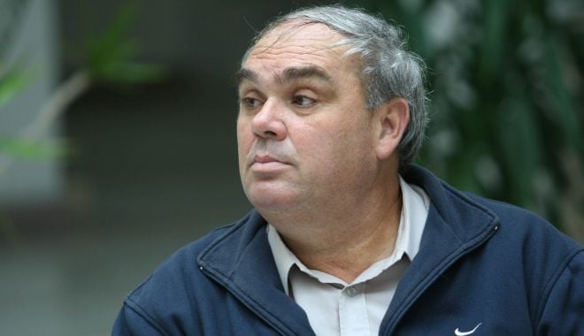Scriitorul Ovidiu Dunăreanu îşi lansează o nouă carte - ovidiudunareanusc2-1632222631.jpg