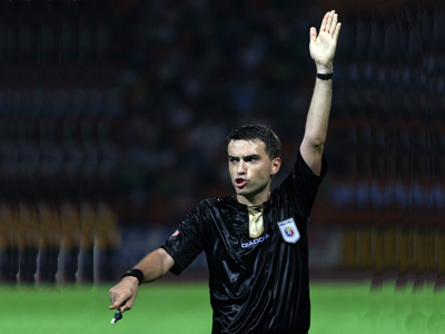 Președintele unei organizații anti-rasism cere ca Ovidiu Hațegan să nu mai arbitreze - ovidiuhategan-1382629369.jpg