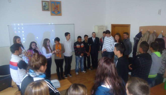 Cum luptăm împotriva discriminării - ovidius-1352056903.jpg
