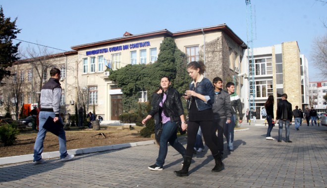 Universitatea 