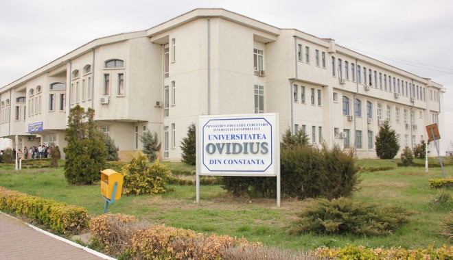 Despre Valea Morții, la American Corner - ovidius-1369653300.jpg