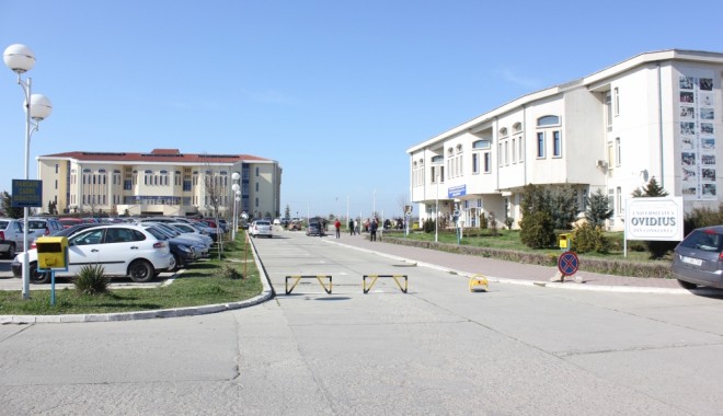 Universitatea 