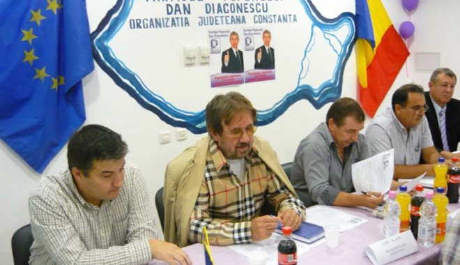Ce interese are Partidul Poporului la Constanța - p1030540-1316546594.jpg