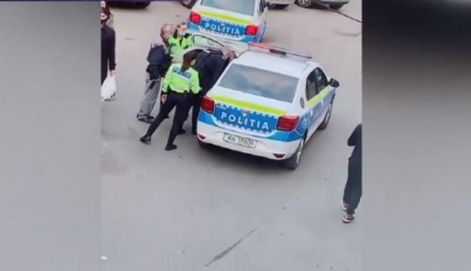 Un bărbat din Constanța a sunat la 112 să anunțe că nu este lăsat să intre la păcănele fără certificat COVID - pacanele-1635510860.jpg