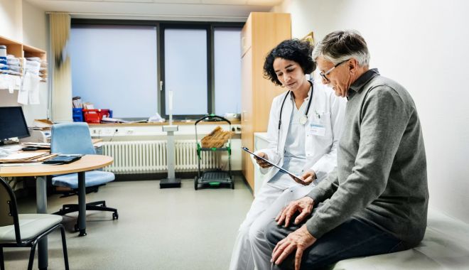 Vârstnicii beneficiază de terapie antivirală pentru infecţia cu Covid, la Spitalul de Boli Infecţioase - pacienti-1659526872.jpg