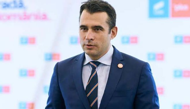 Ştefan Pălărie: 