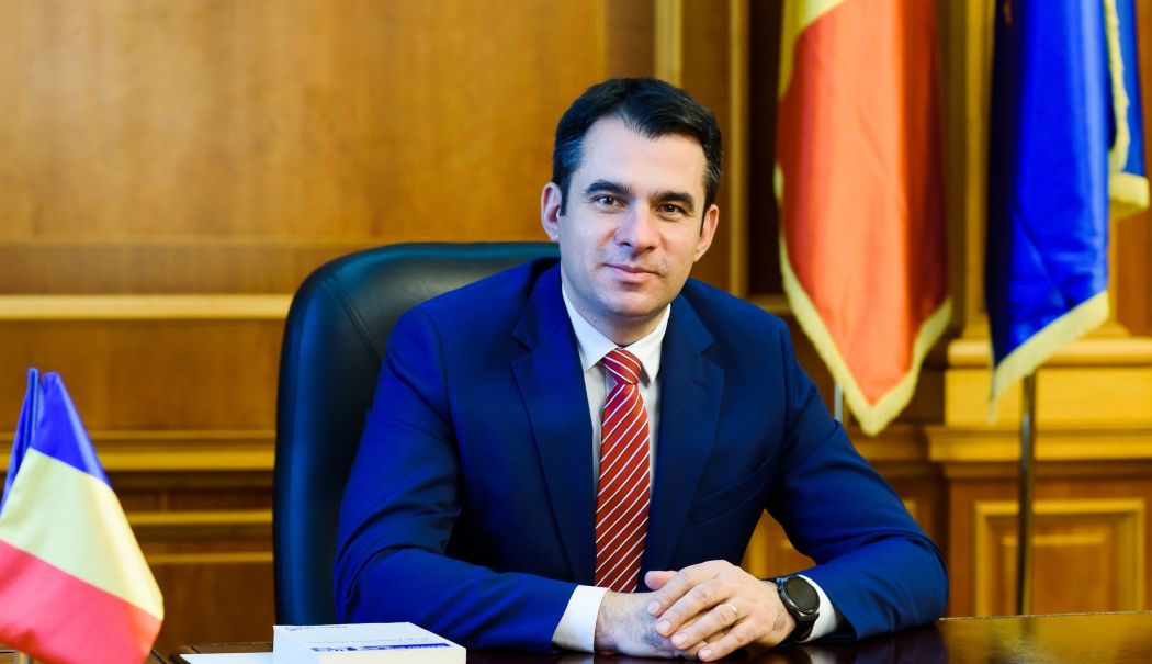 Ștefan Pălărie, de la USR, pune tunurile pe Olguța Vasilescu și Marcel Ciolacu - palarie-1763992088.jpg