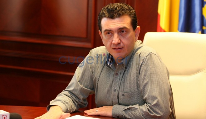 Reacția prefectului Claudiu Palaz la incidentul de la Ziua Marinei - palaz-1313433664.jpg